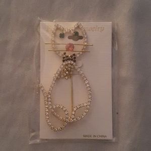 Rhinestone fashion jewelry cat
